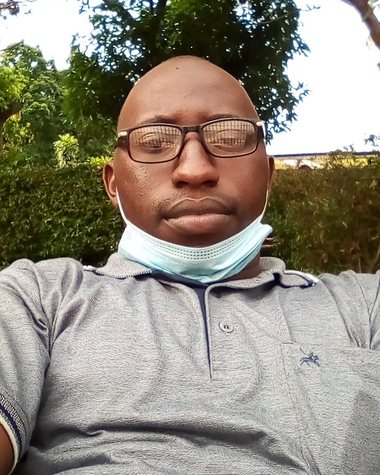 Portrait du père Préfradet Bantsimba Baloutelaho, auteur du livre La Méchanceté du Cœur Humain